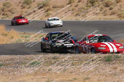 media/Jun-01-2025-CalClub SCCA (Sun) [[eae223c5dd]]/Group 5/Qualifying/